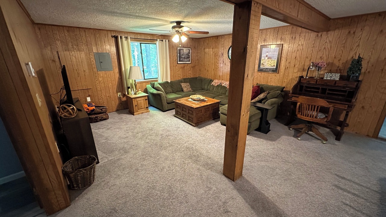 Photo of Bedroom in Hamlin