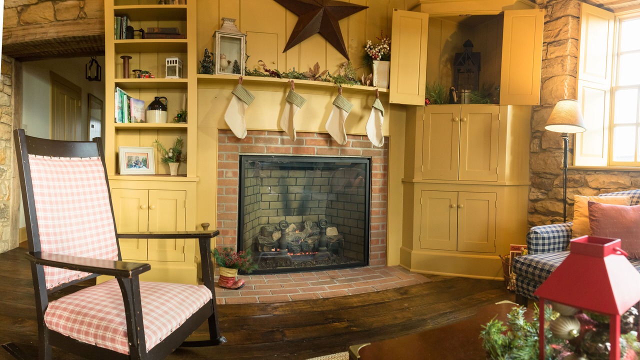 Photo of Bedroom in Winesburg