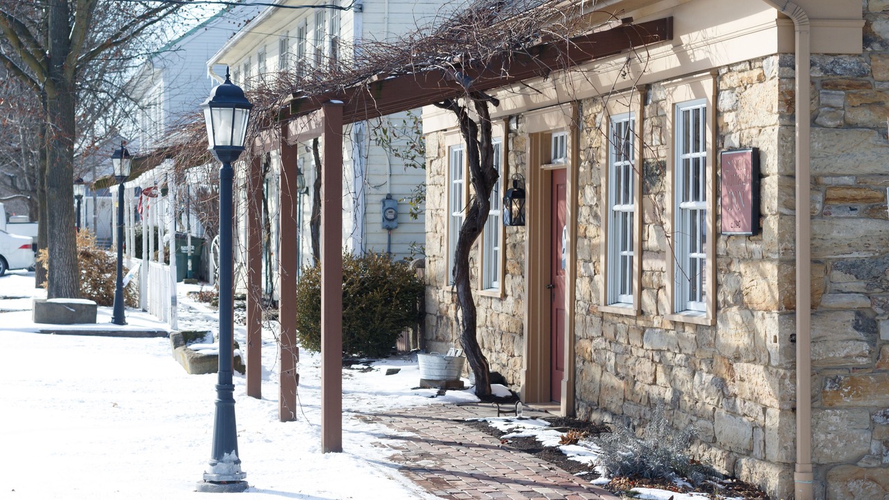 Photo of Others in Winesburg