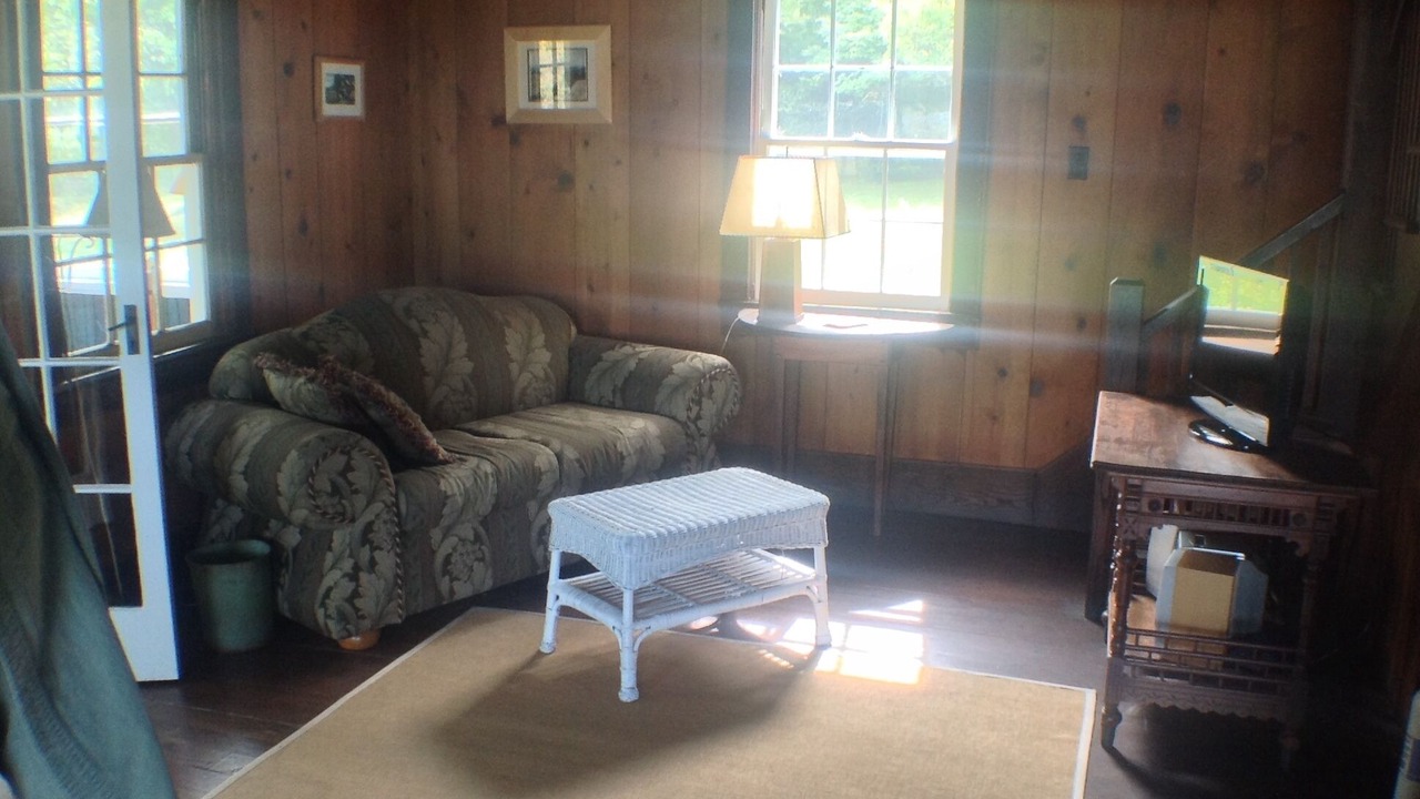 Photo of Livingroom in Cragsmoor