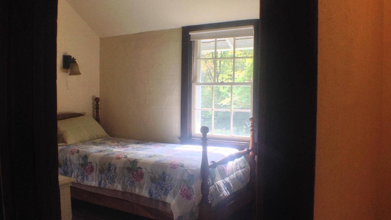 Photo of Bedroom in Cragsmoor
