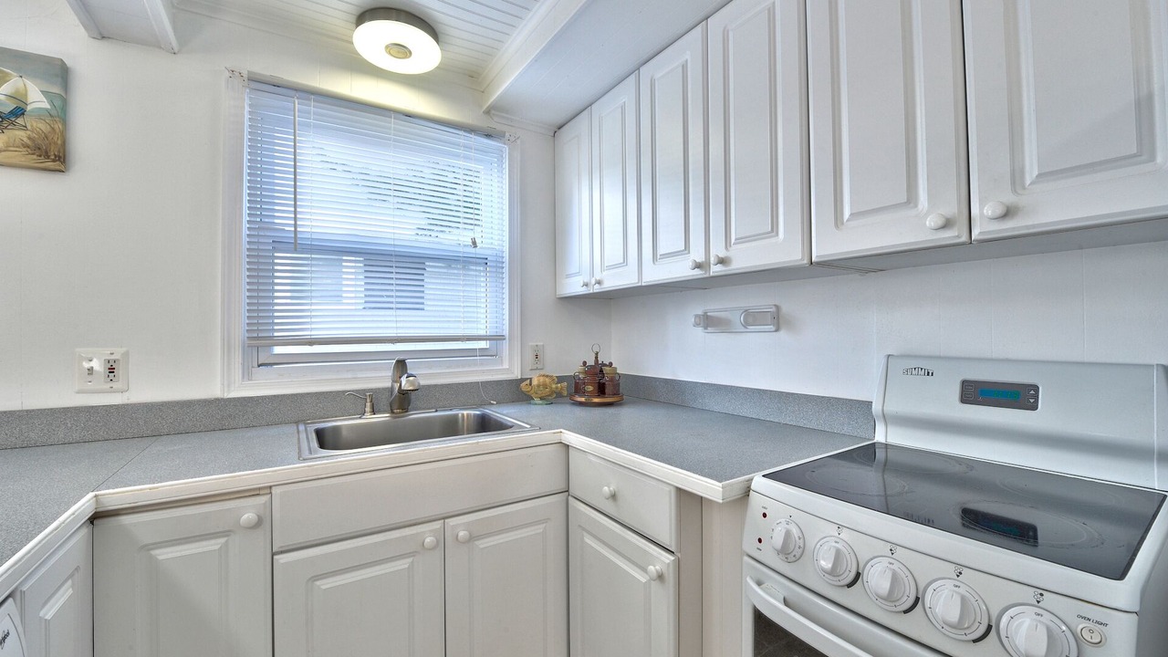 Photo of Kitchen in Beach Haven Gardens