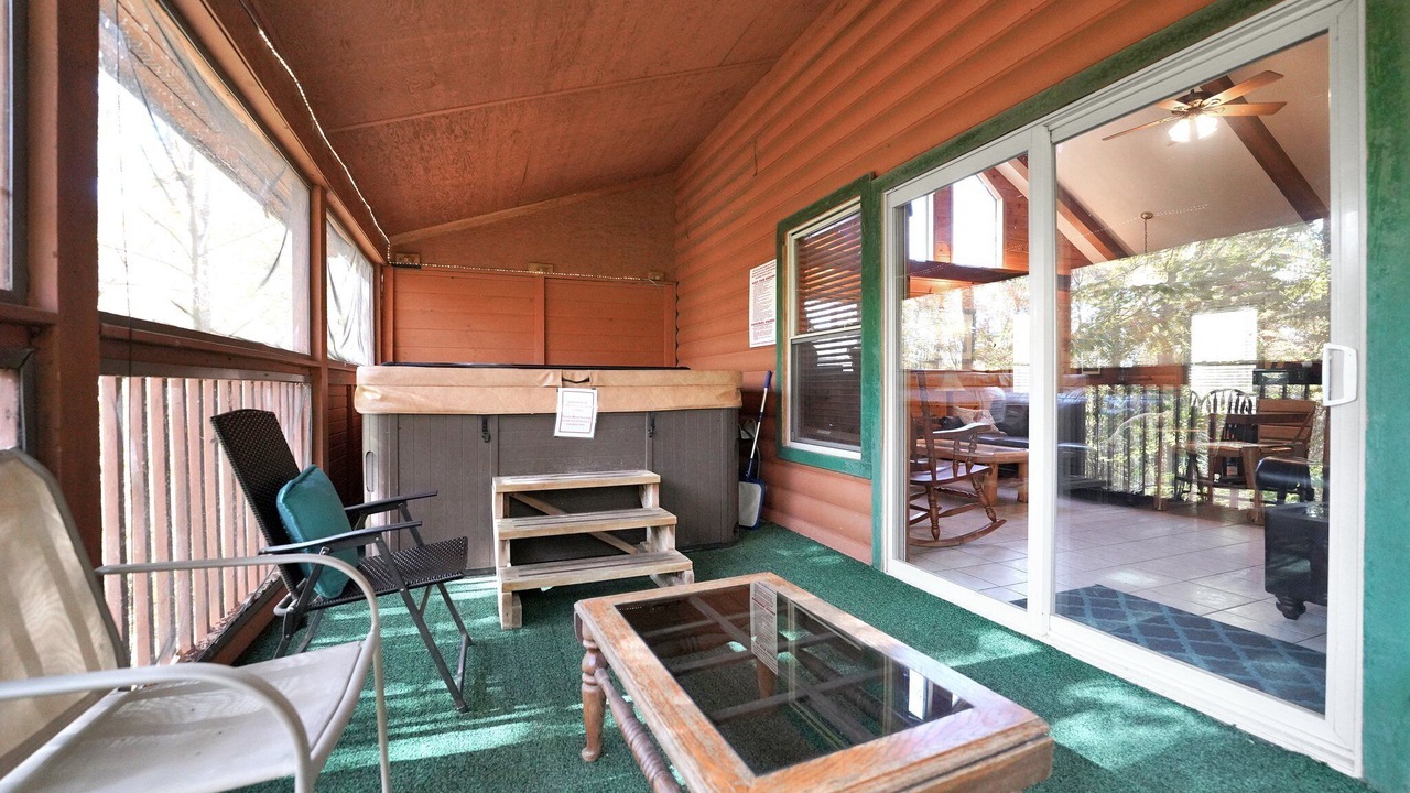 Photo of Patio Balcony in Rockbridge