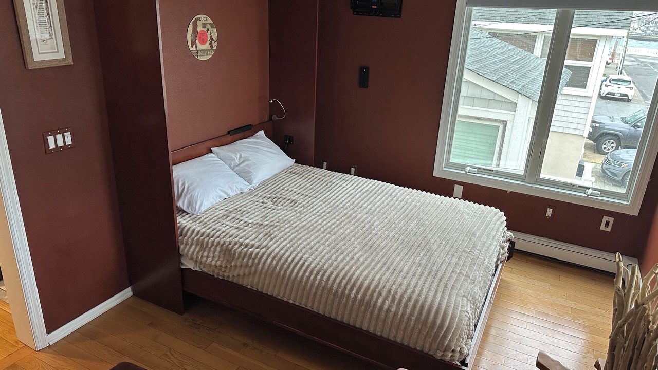 Photo of Bedroom in Manasquan