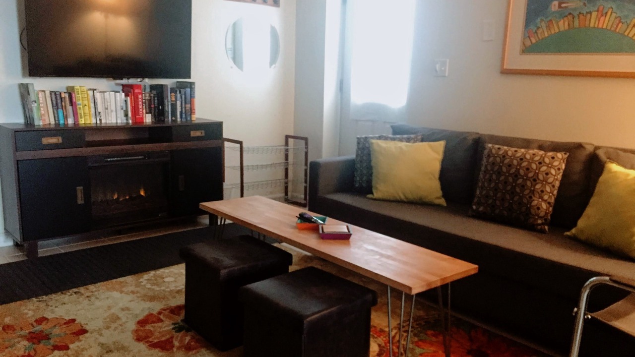 Photo of Livingroom in Newark