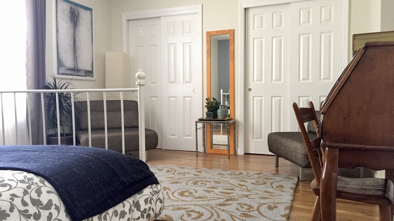 Photo of Bedroom in Newark