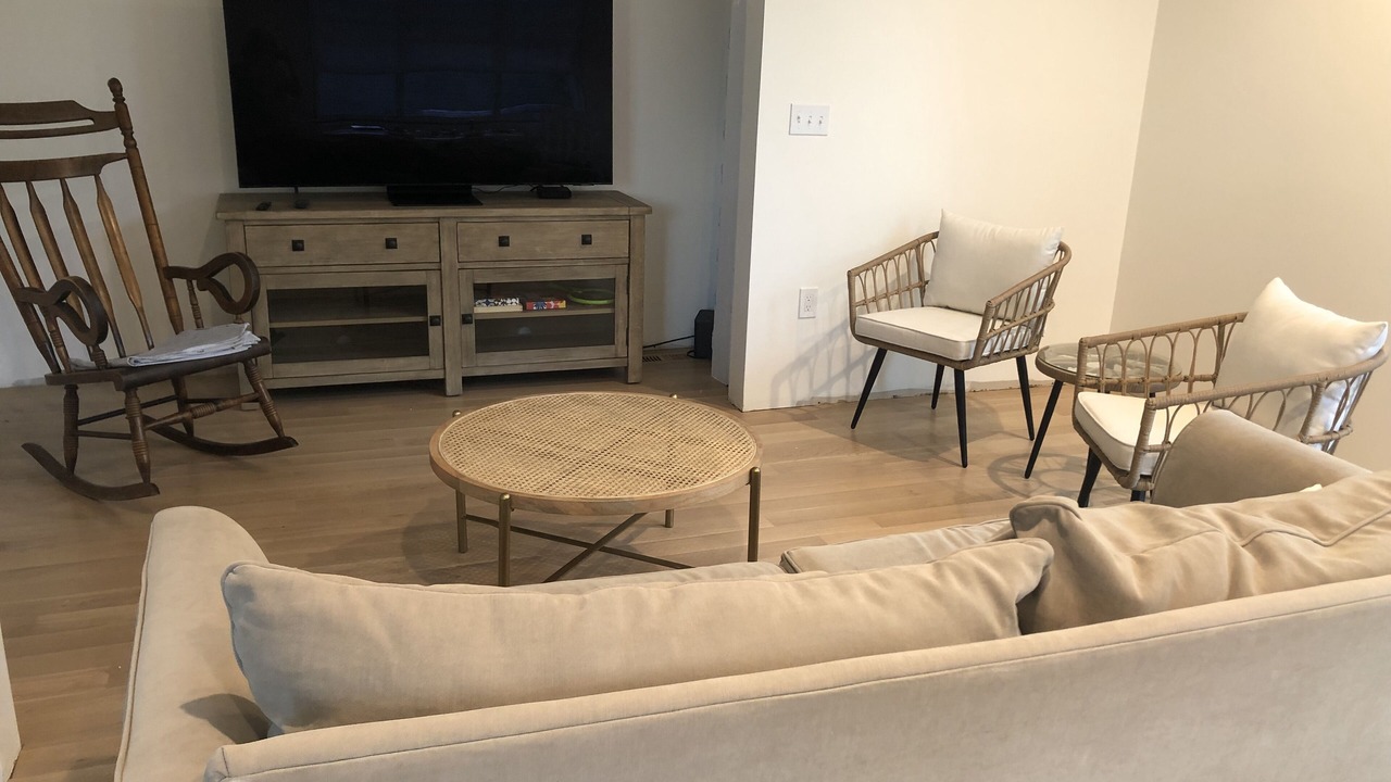 Photo of Livingroom in Avon