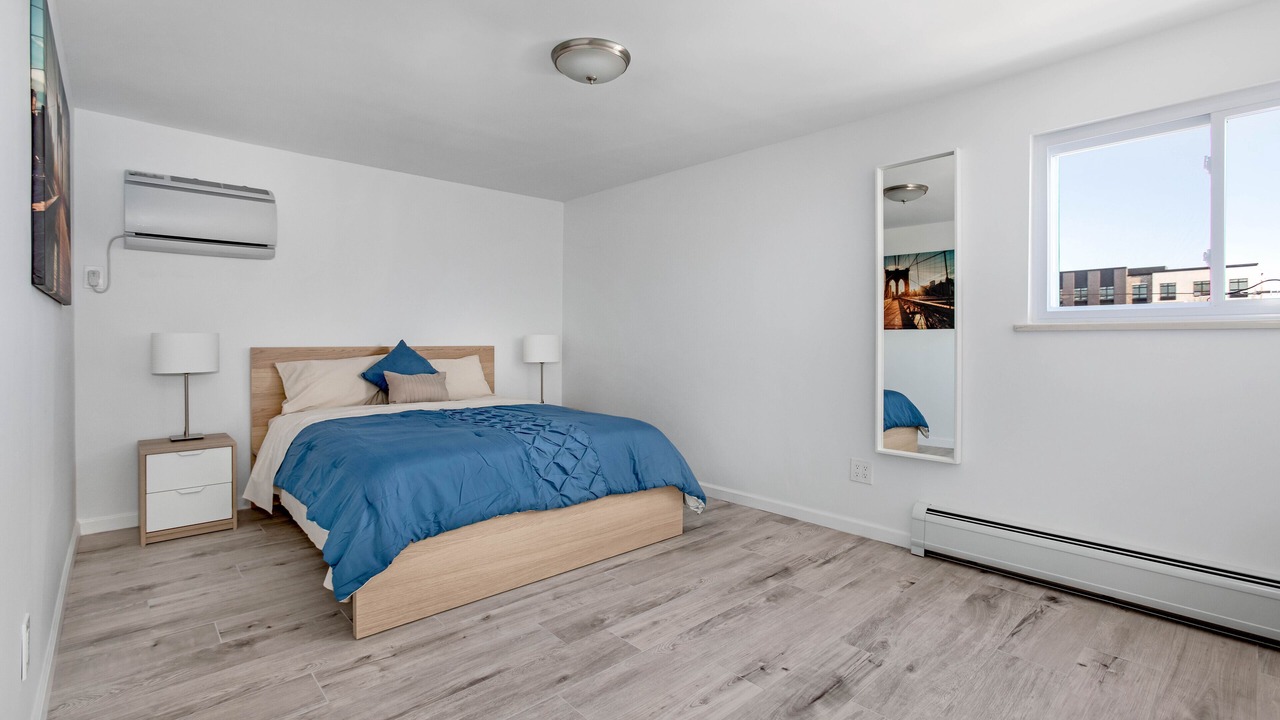 Photo of Bedroom in Weehawken