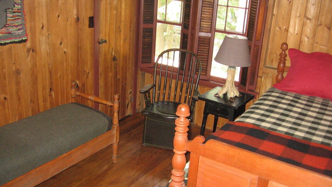 Photo of Bedroom in Mount Gretna Heights