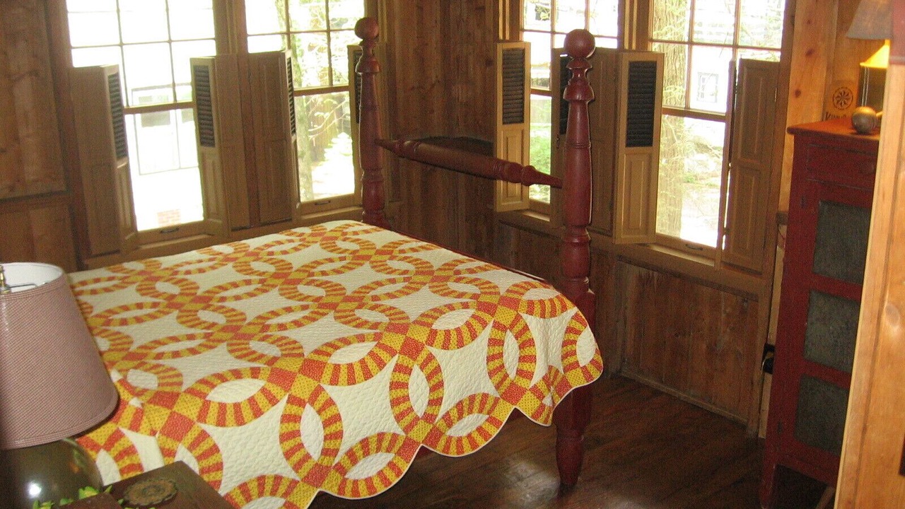 Photo of Bedroom in Mount Gretna Heights