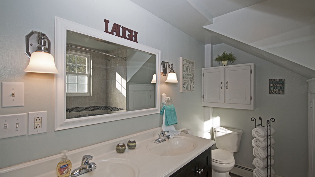 Photo of Bathroom in Zanoni