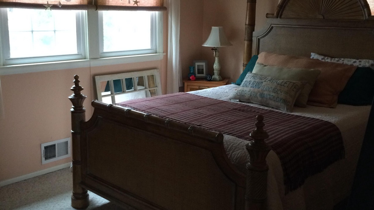 Photo of Bedroom in Cedarcroft