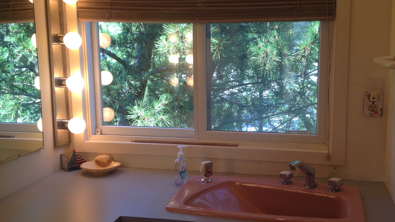 Photo of Bathroom in Cape May Point
