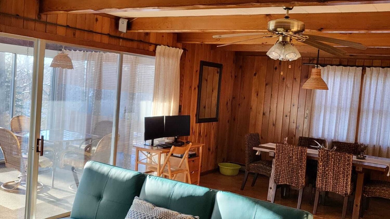 Photo of Livingroom in Hawley