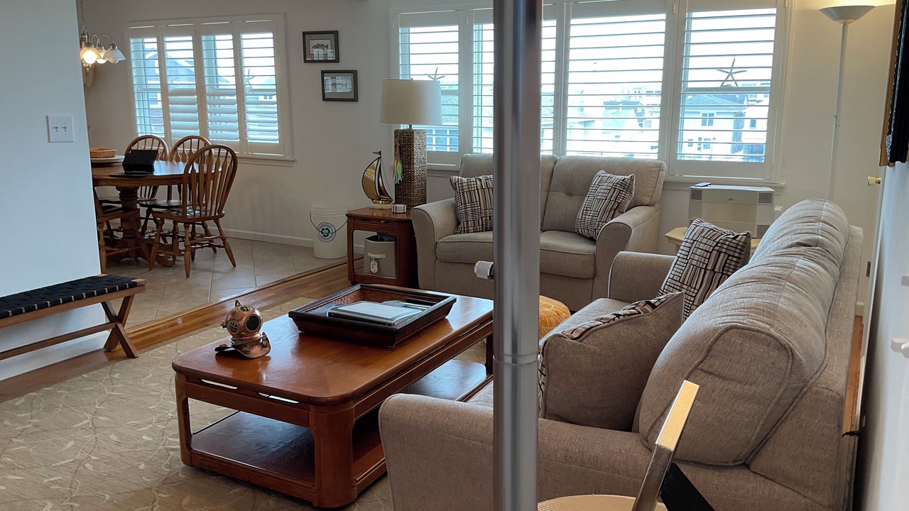Photo of Livingroom in Lavallette