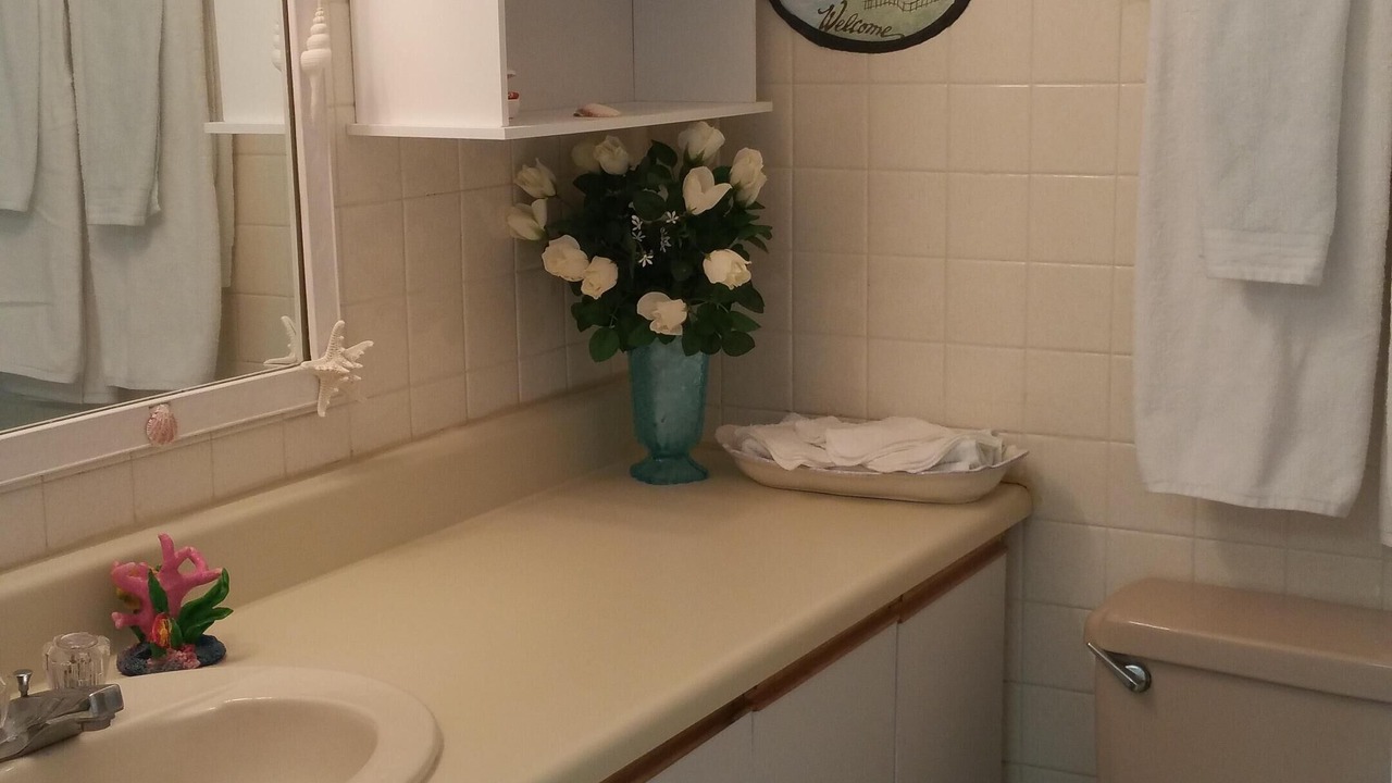 Photo of Bathroom in Normandy Beach