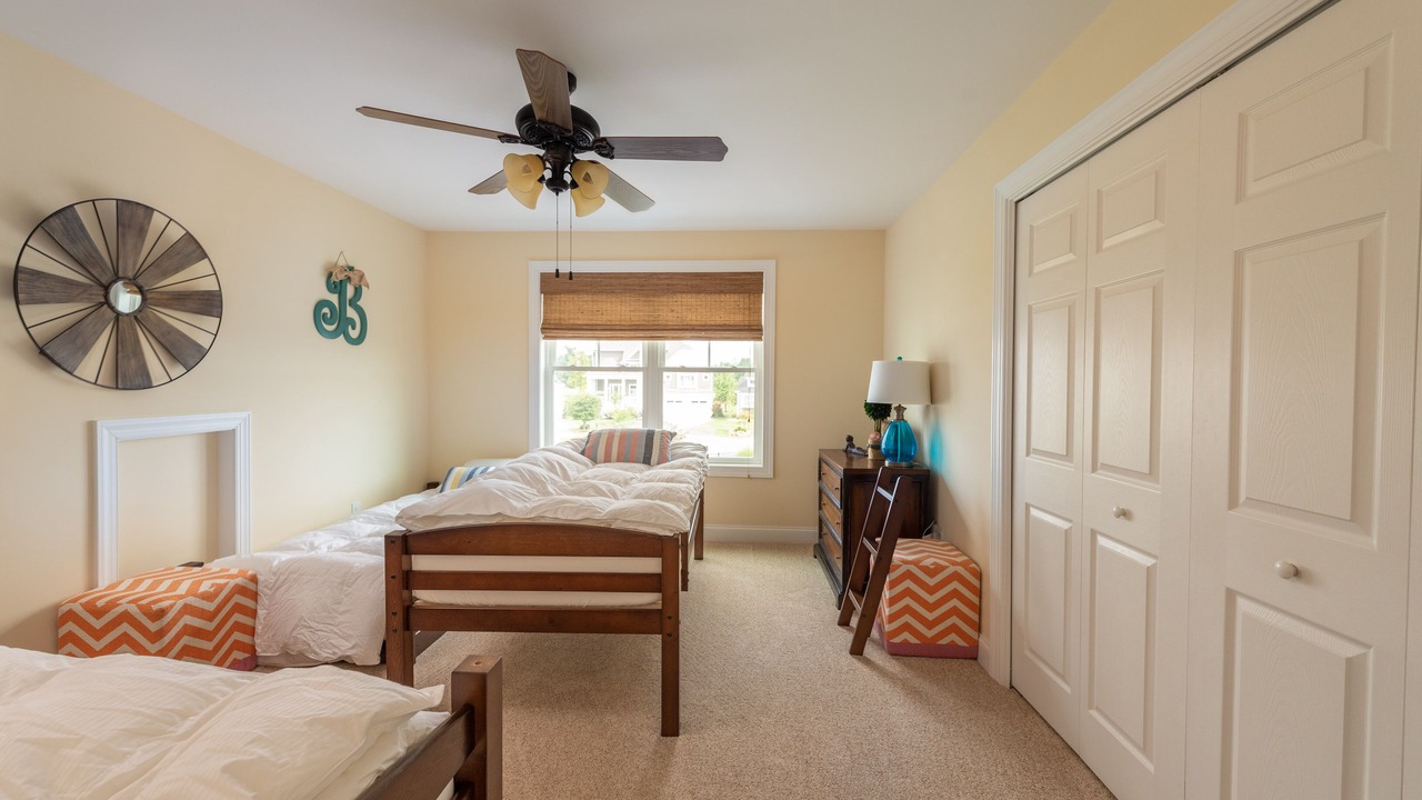 Photo of Bedroom in Long Neck