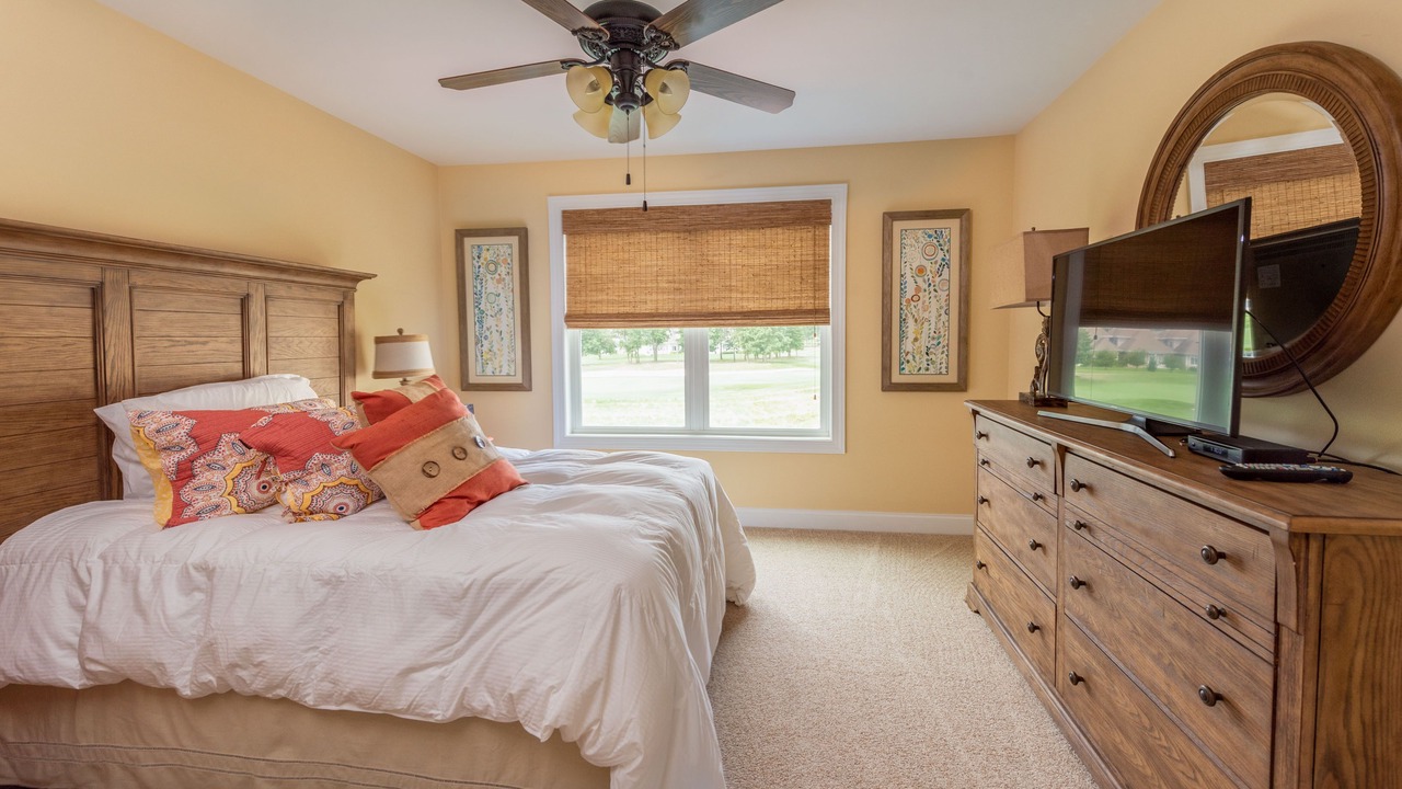 Photo of Bedroom in Long Neck