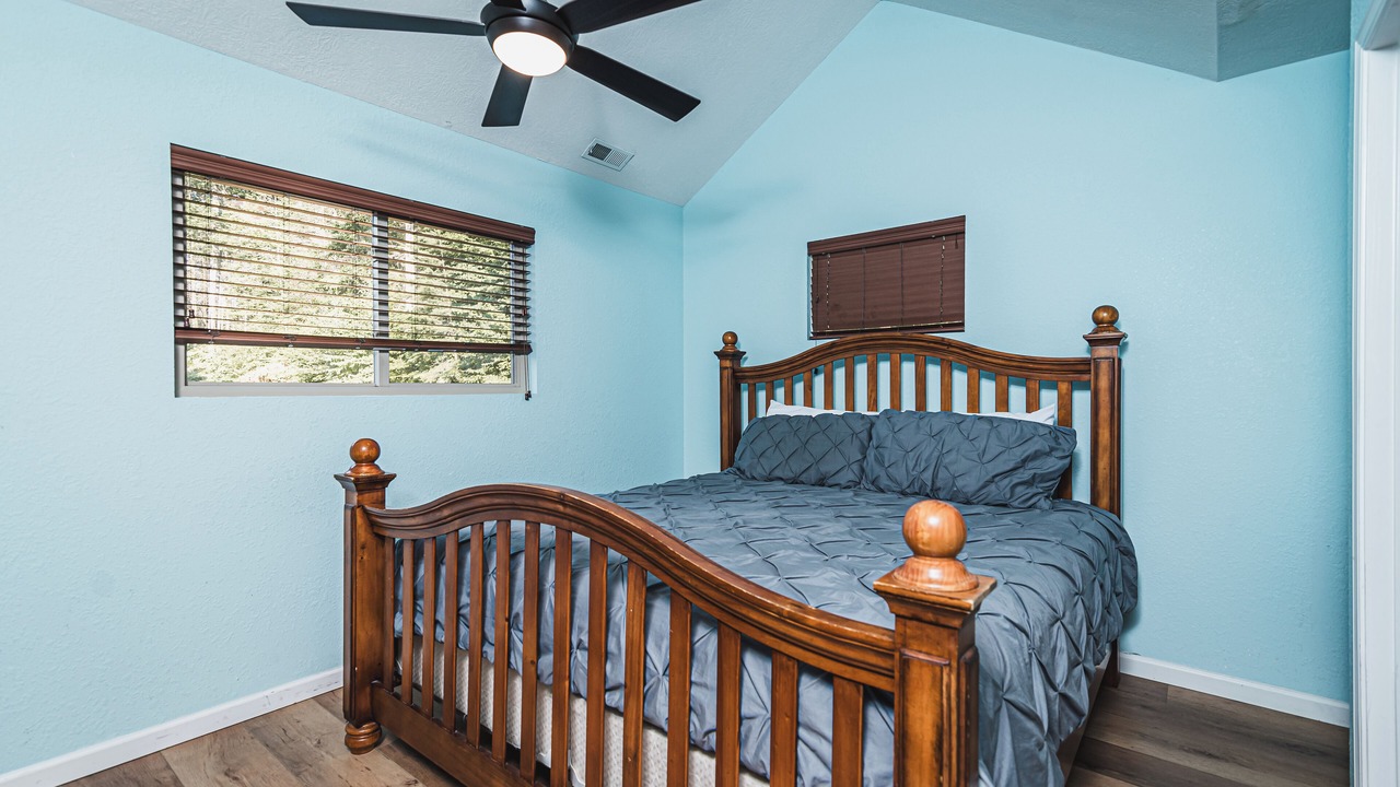 Photo of Bedroom in Lakeside Estates