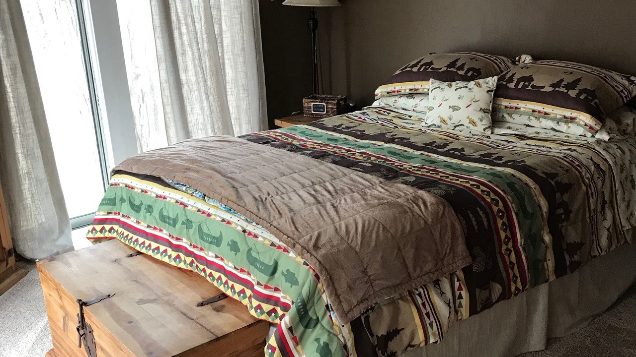 Photo of Bedroom in Greentown