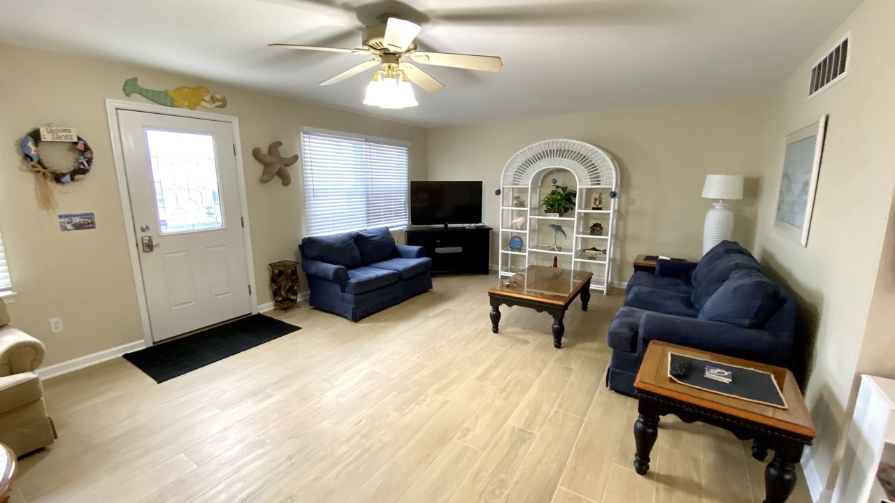 Photo of Livingroom in Point Pleasant Beach