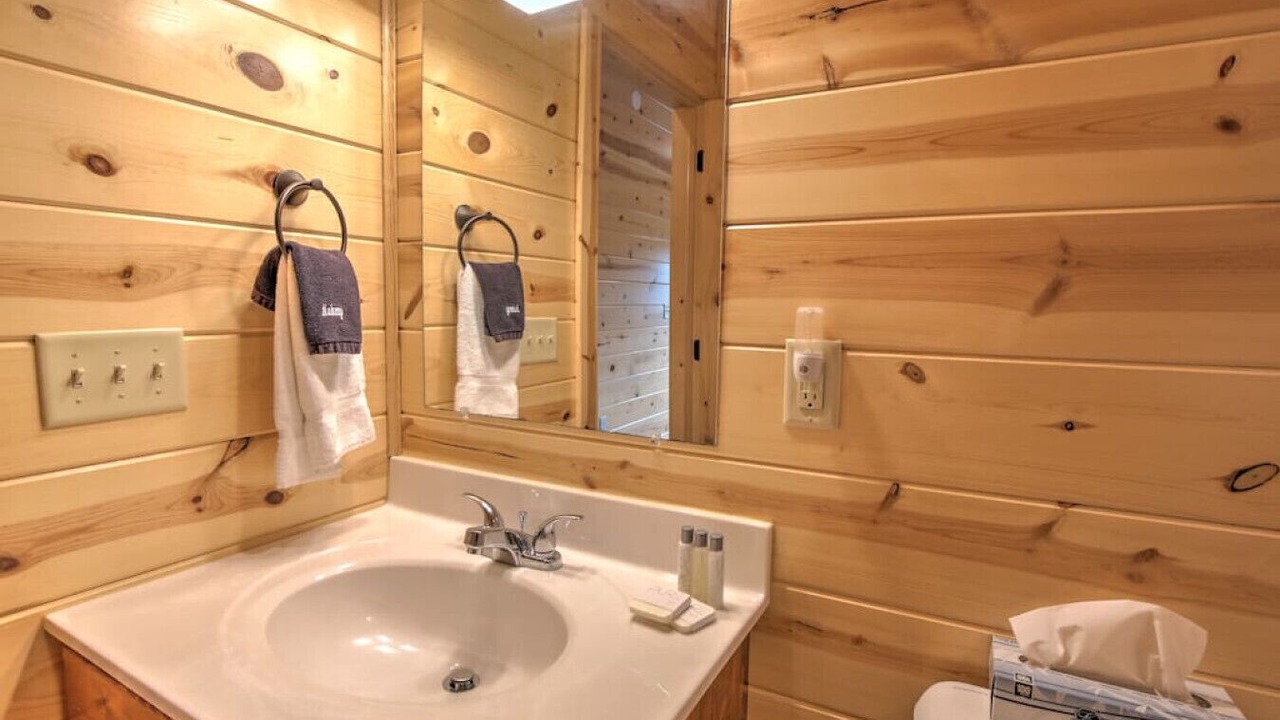 Photo of Bathroom in Millersburg