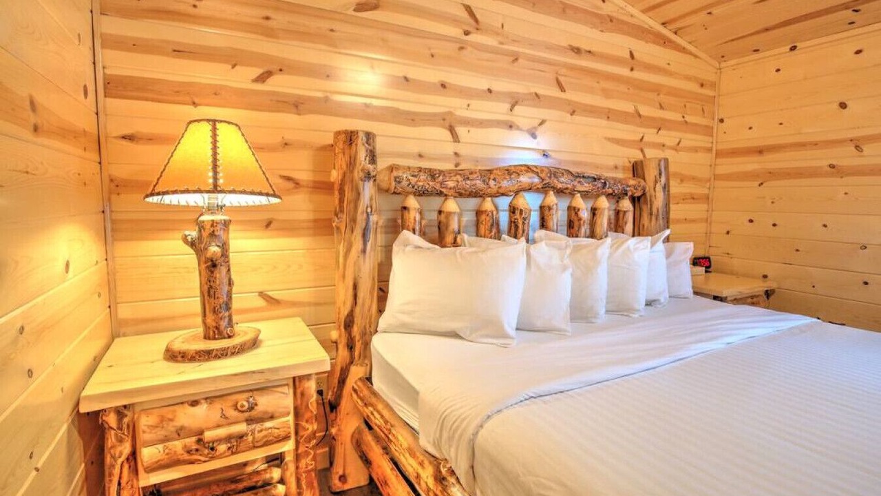 Photo of Bedroom in Millersburg