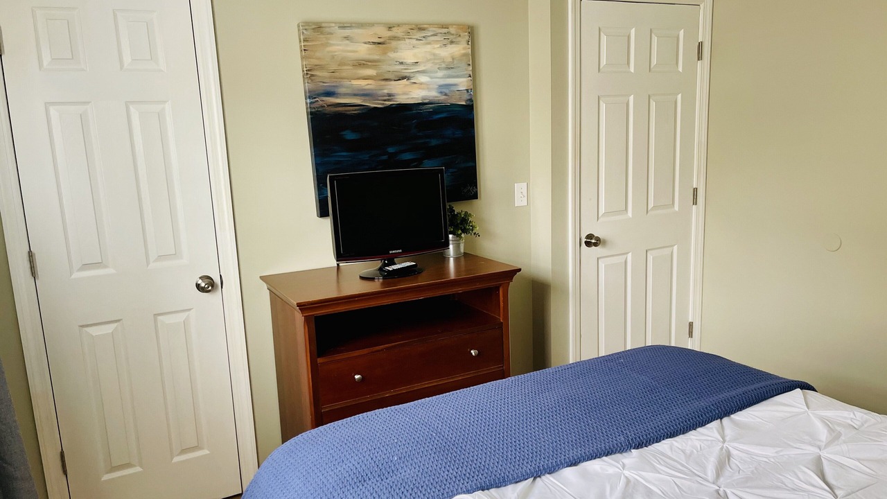 Photo of Bedroom in Ortley Beach