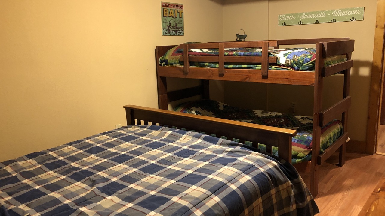 Photo of Bedroom in Big Creek