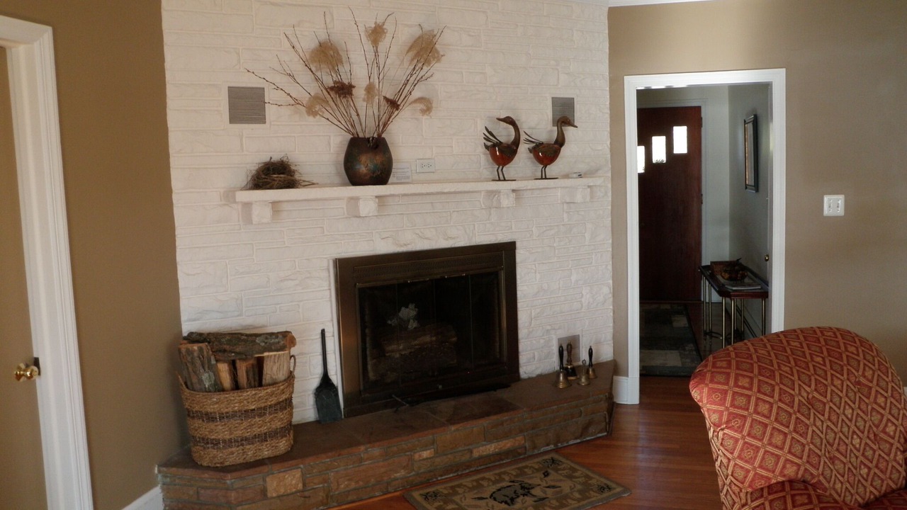 Photo of Livingroom in Cambridge