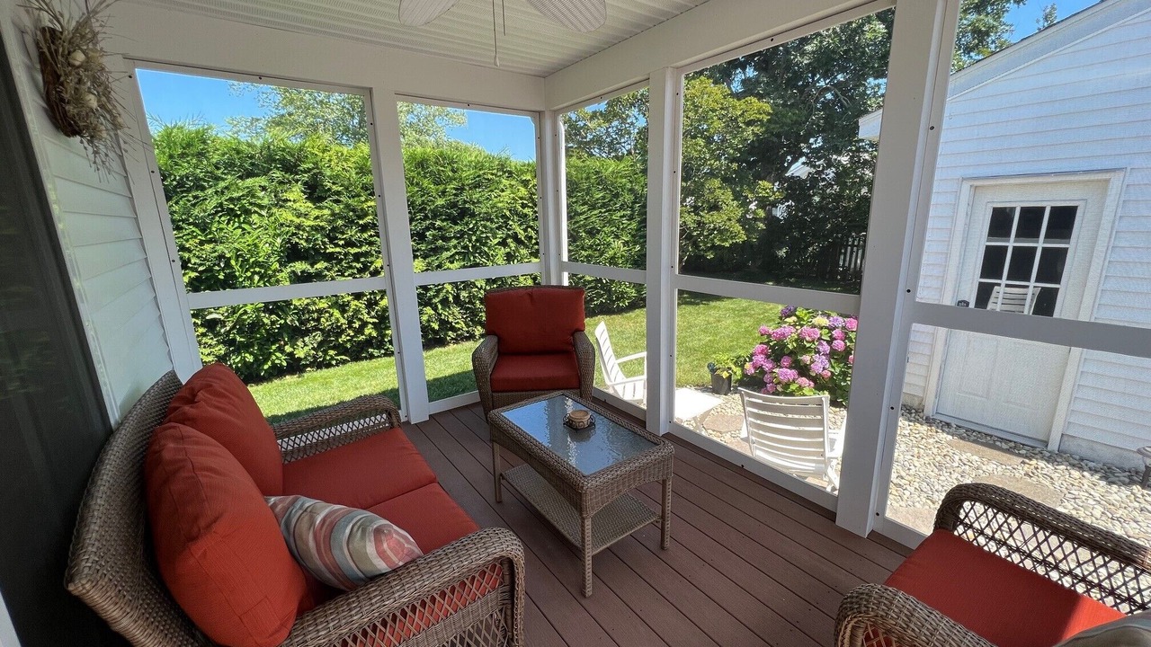 Photo of Outdoor in Village Green