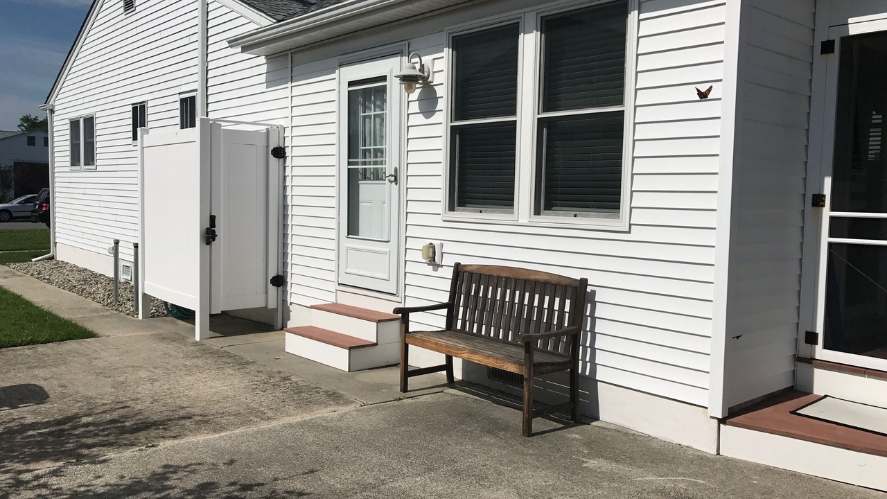 Photo of Outdoor in Village Green