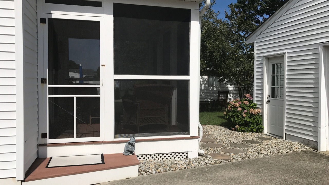 Photo of Outdoor in Village Green