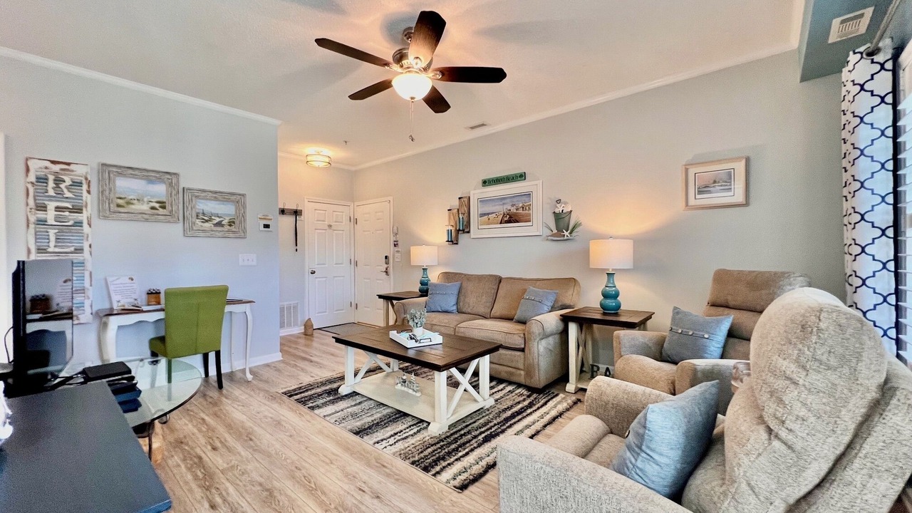 Photo of Livingroom in Villages of Five Points