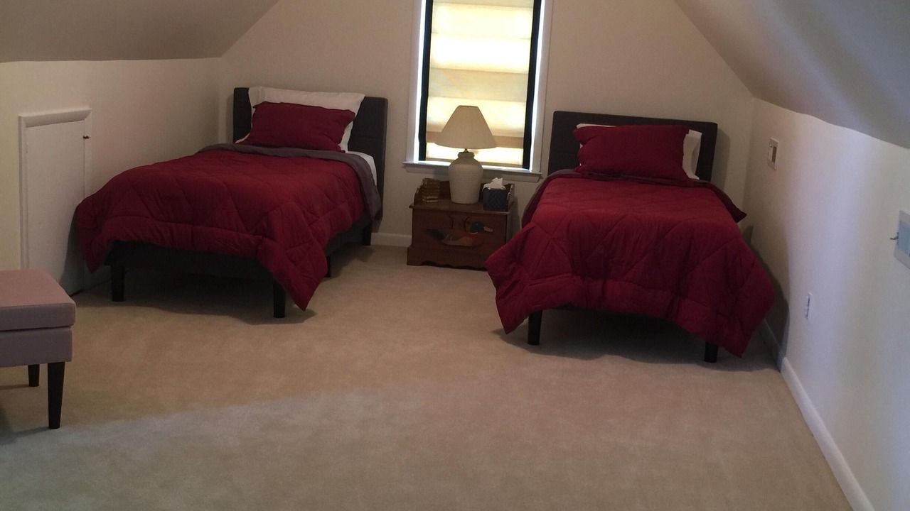 Photo of Bedroom in Arundel on the Bay