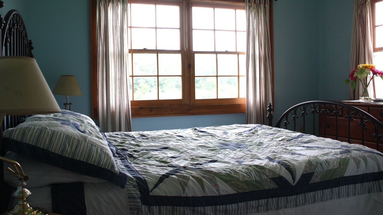 Photo of Bedroom in Warm Springs