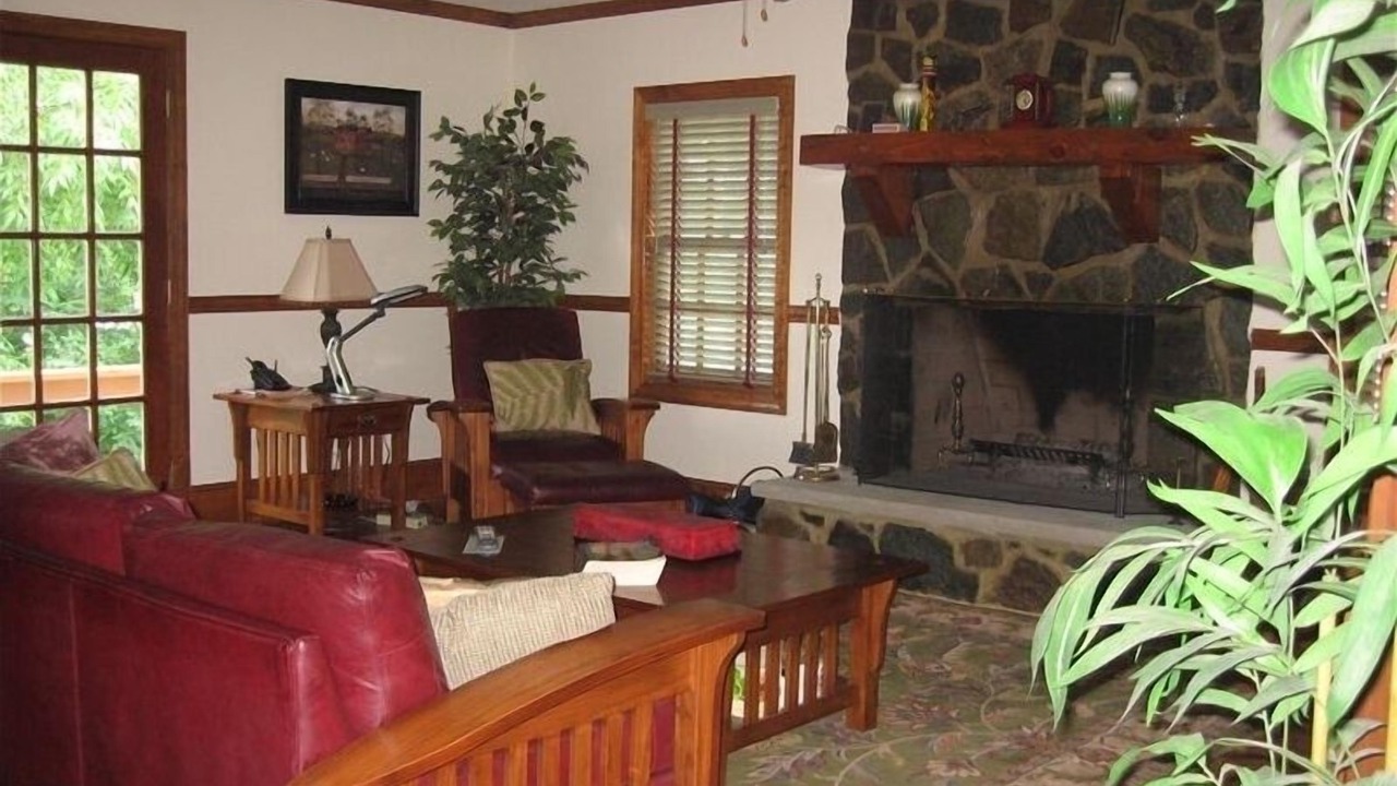 Photo of Bedroom in Reedsville
