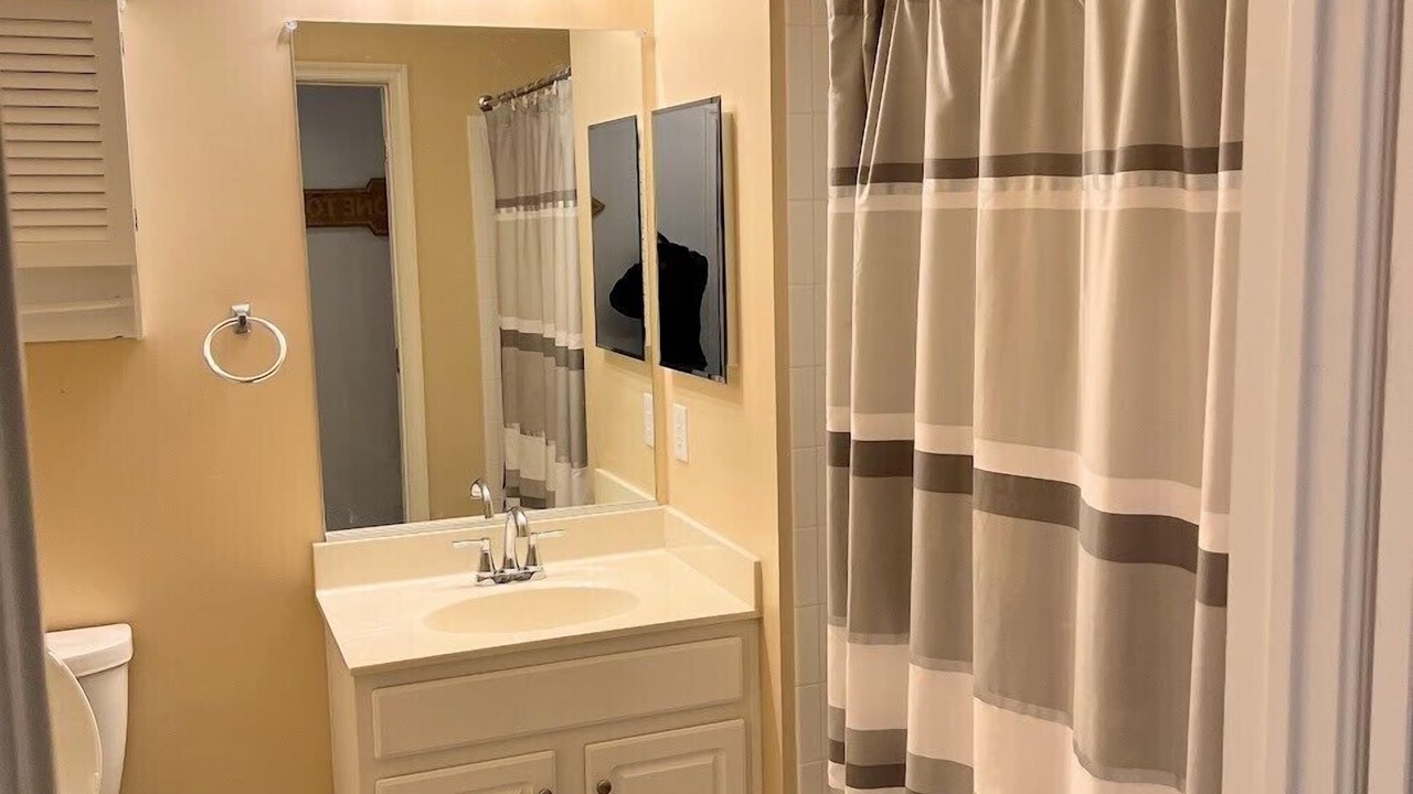 Photo of Bathroom in Rehoboth Beach