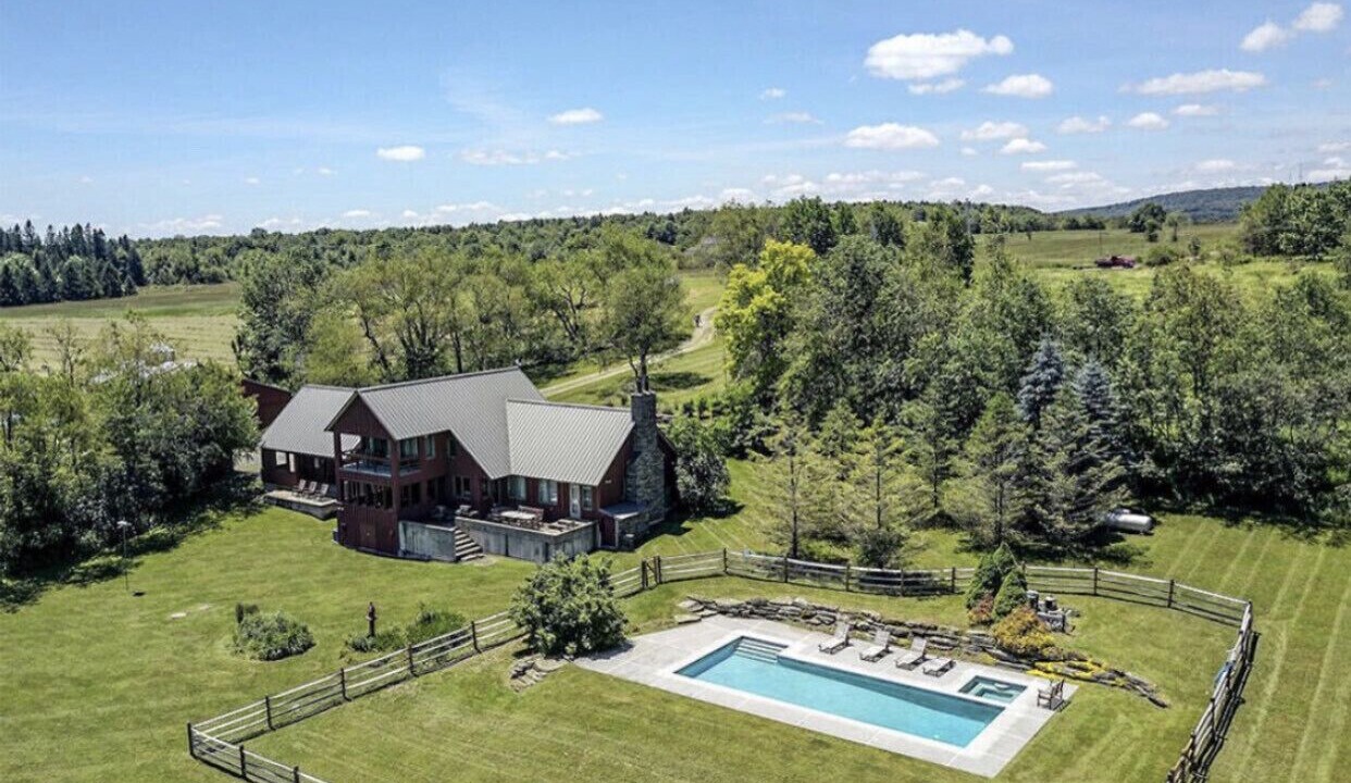 Photo of Outdoor in Orson