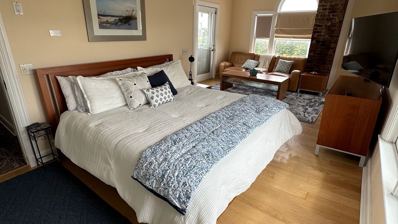 Photo of Bedroom in Long Branch