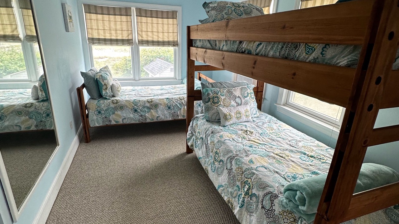 Photo of Bedroom in Long Branch