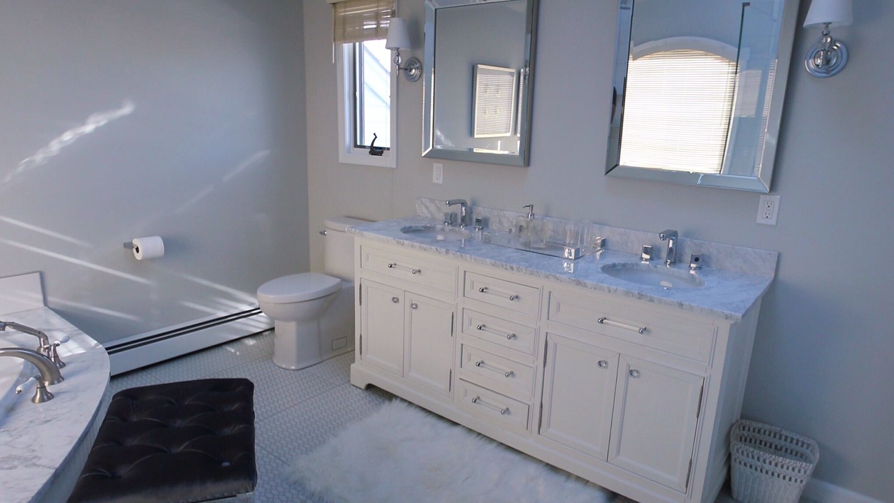 Photo of Bathroom in Beach Haven