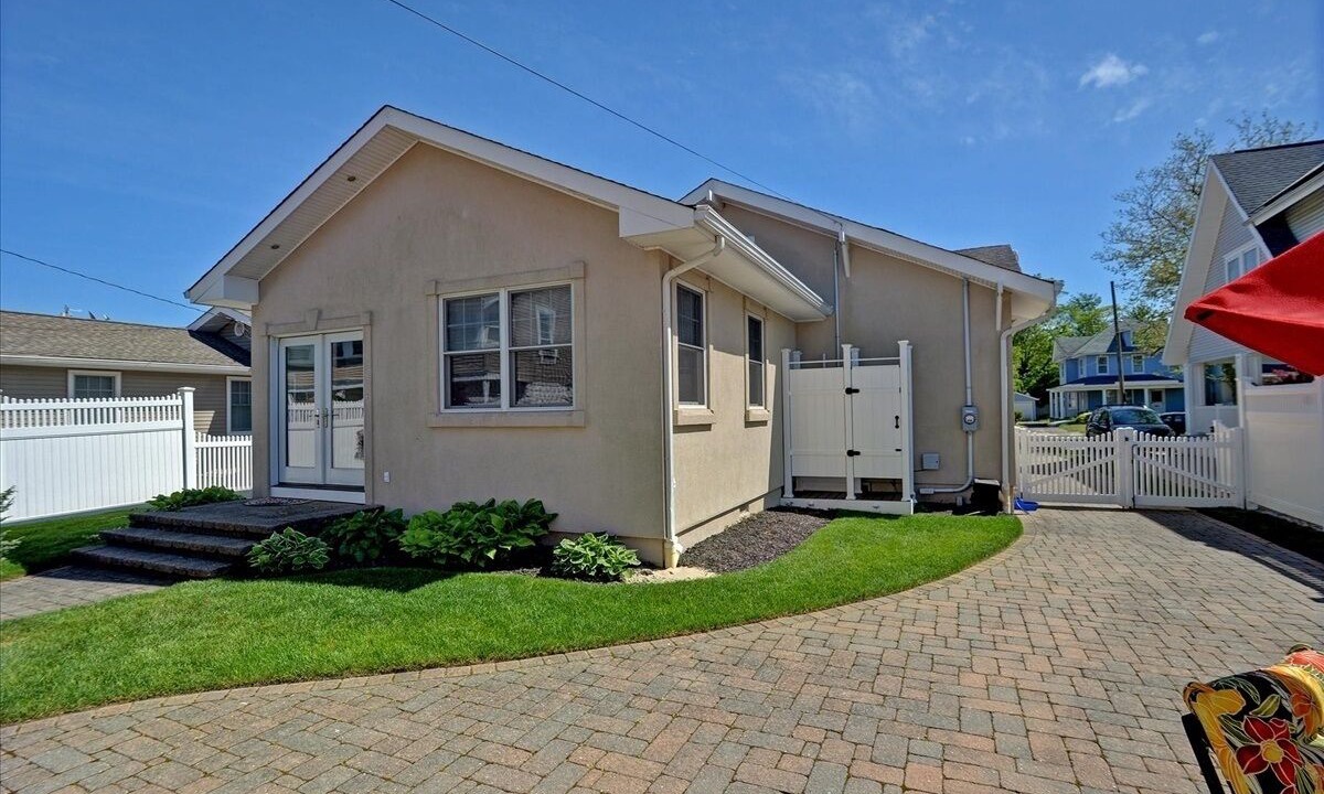 Photo of Outdoor in Bradley Beach