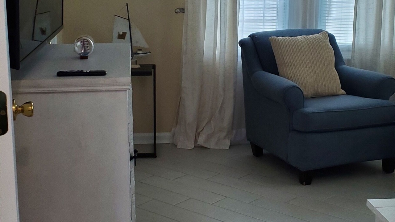 Photo of Livingroom in Ship Bottom