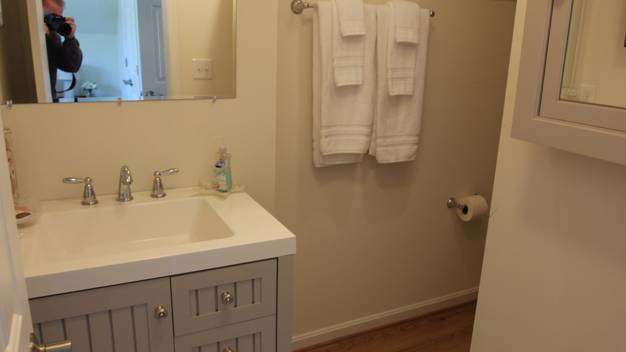 Photo of Bathroom in Point Lookout