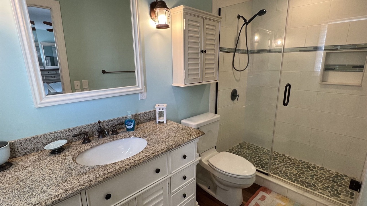 Photo of Bathroom in Ship Bottom