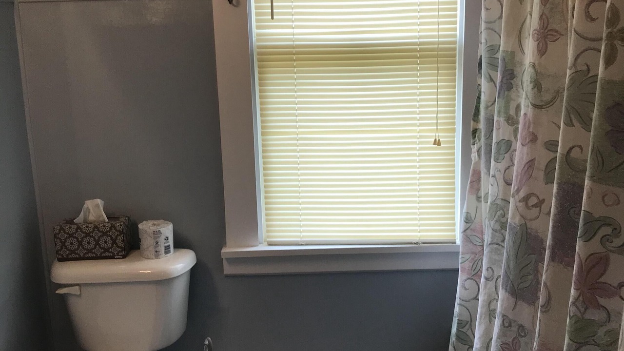 Photo of Bathroom in Ellerslie