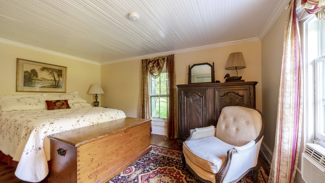 Photo of Bedroom in Milford