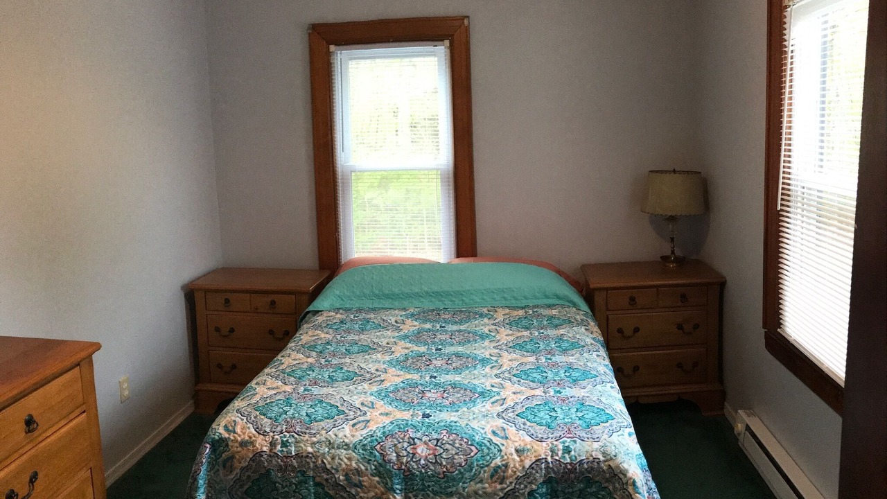 Photo of Bedroom in Mamakating Park Historic District