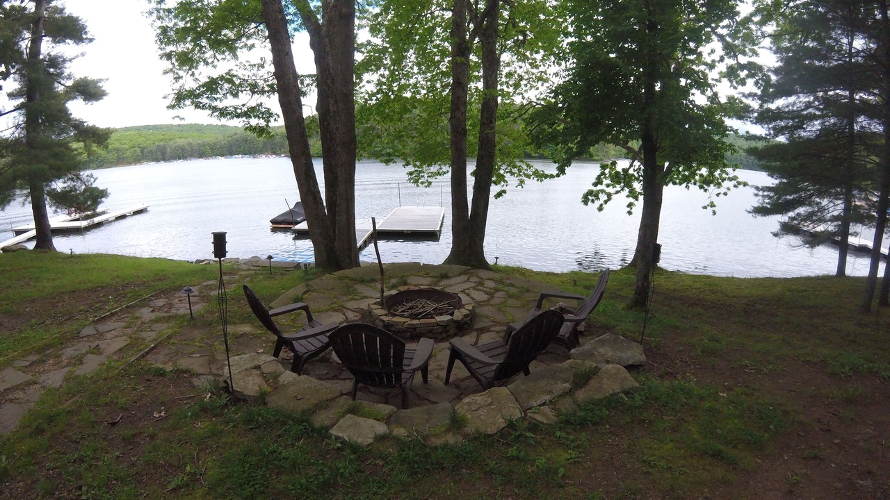 Photo of Outdoor in North Glade Hills